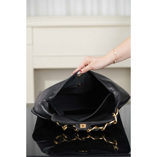 CHANEL HOBO