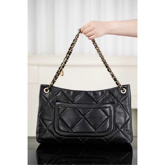 CHANEL HOBO