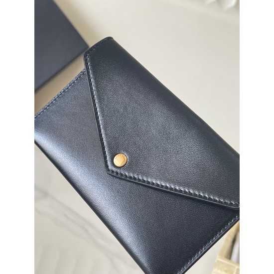 YSL LouLou