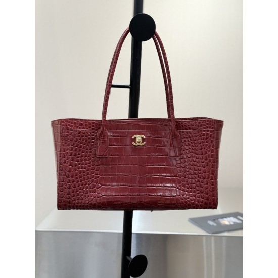 CHANEL TOTE SHOPPING BAG