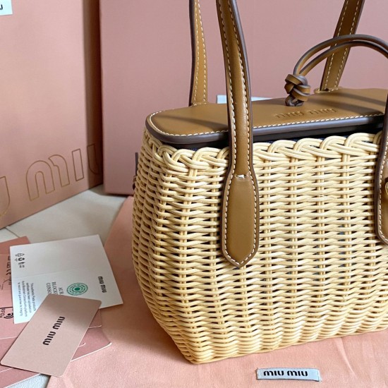 MiuMiu BAGS