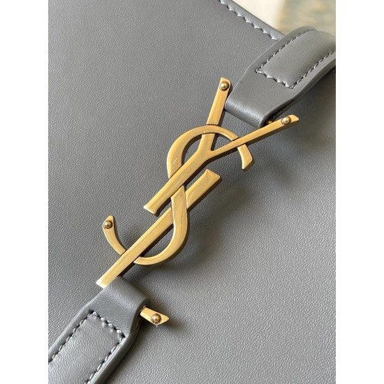 YSL LE5À7