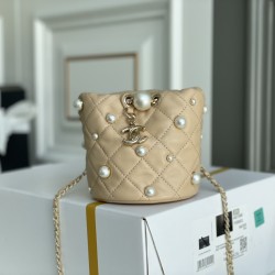 CHANEL BUCKET