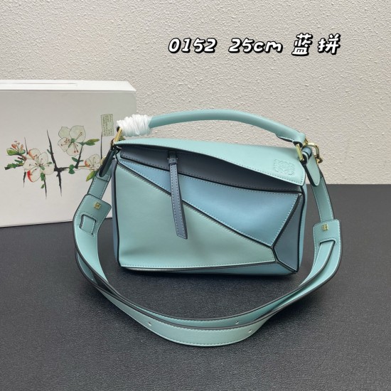 LOEWE bags