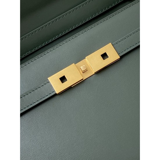 YSL Manhattan