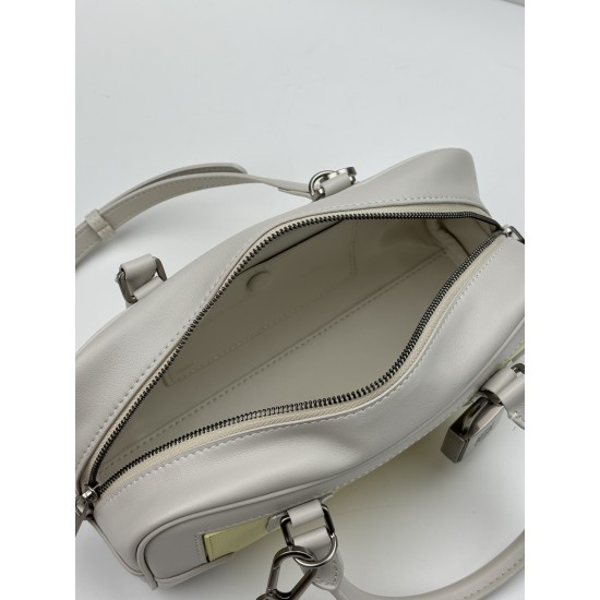 LOEWE bags