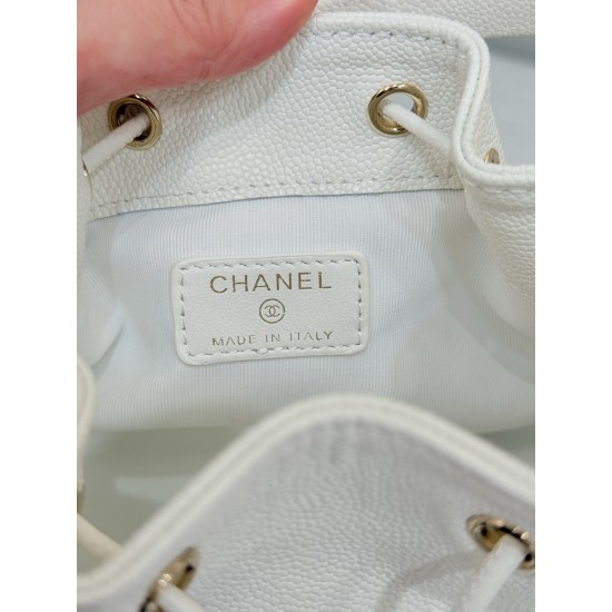 CHANEL BUCKET