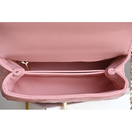 CHANEL COCO HANDLE