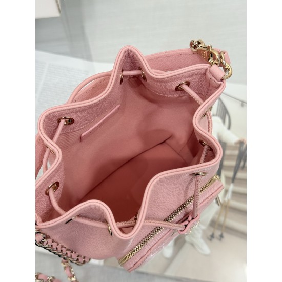 CHANEL BUCKET
