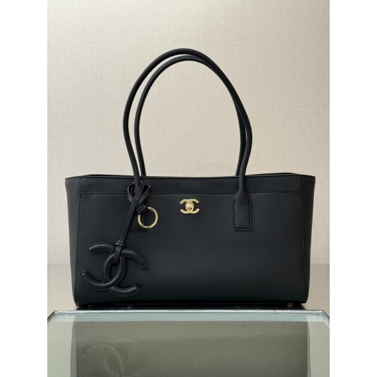 CHANEL TOTE SHOPPING BAG