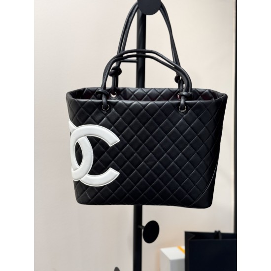 CHANEL TOTE SHOPPING BAG