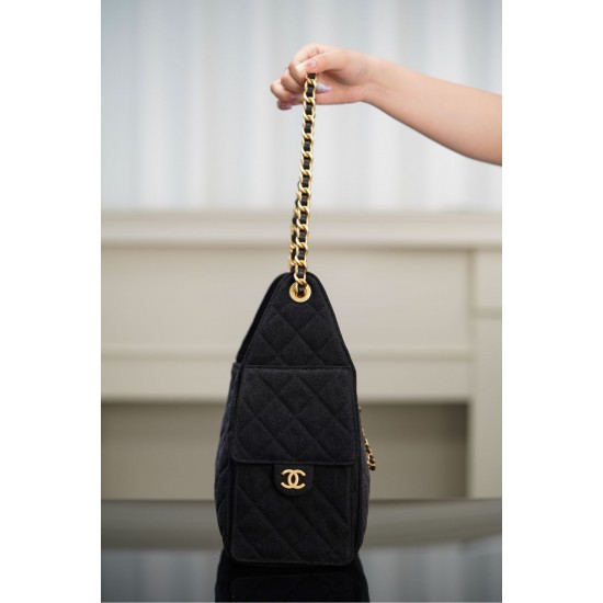 CHANEL HOBO