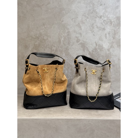 CHANEL BUCKET