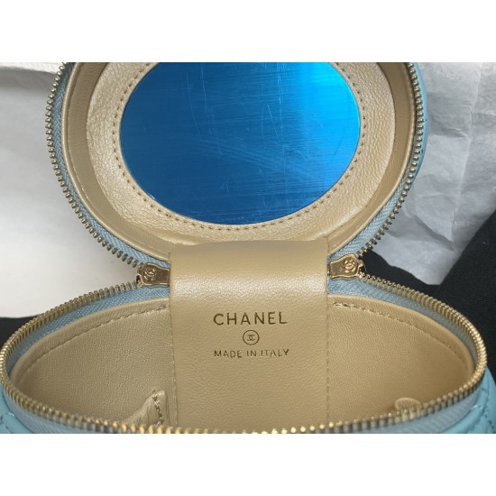 CHANEL BUCKET