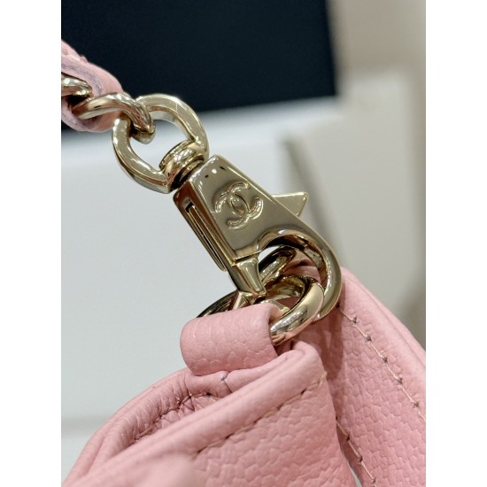 CHANEL BUCKET
