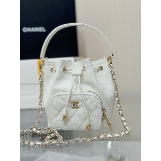 CHANEL BUCKET
