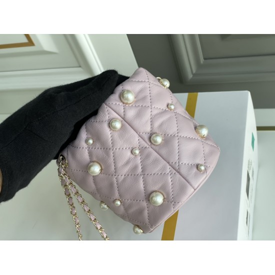 CHANEL BUCKET