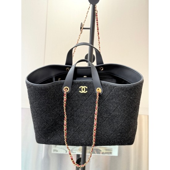CHANEL TOTE SHOPPING BAG