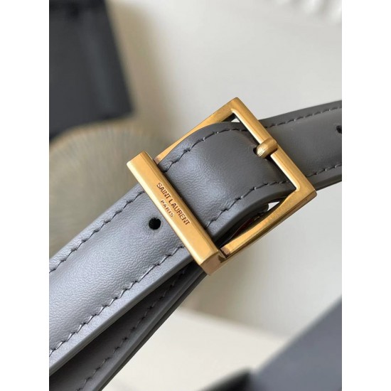 YSL LE5À7