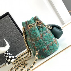 CHANEL BUCKET