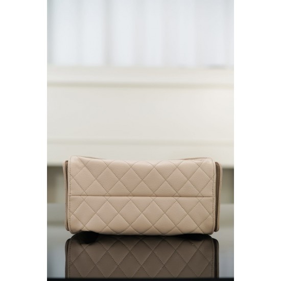 CHANEL HOBO