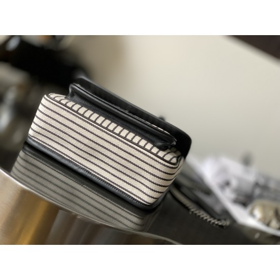 YSL Niki