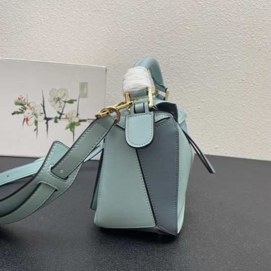 LOEWE bags