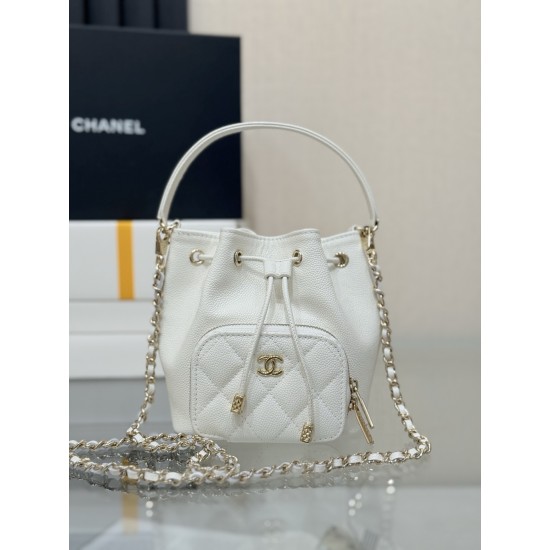 CHANEL BUCKET