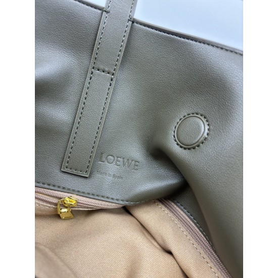 LOEWE bags