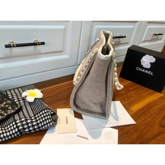 CHANEL TOTE SHOPPING BAG