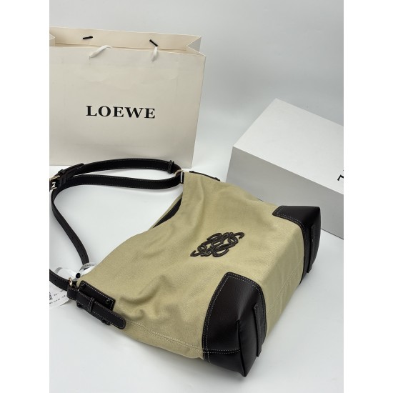 LOEWE bags