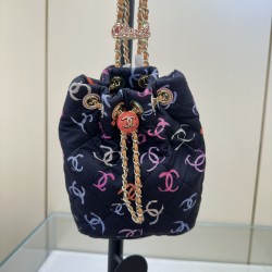 CHANEL BUCKET