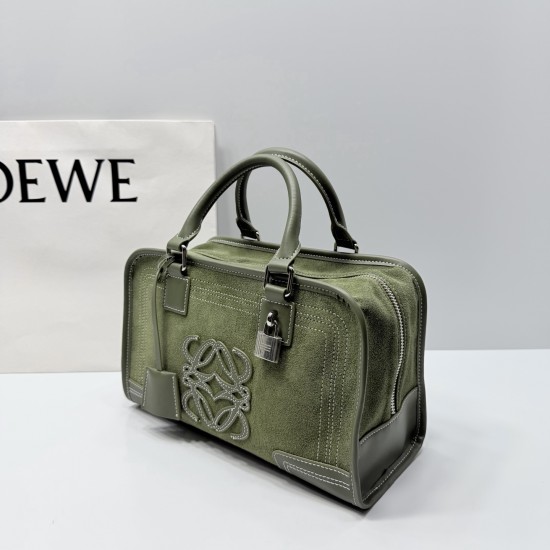 LOEWE bags