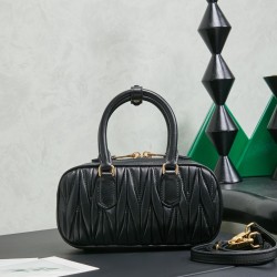 MiuMiu BAGS