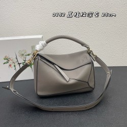 LOEWE bags