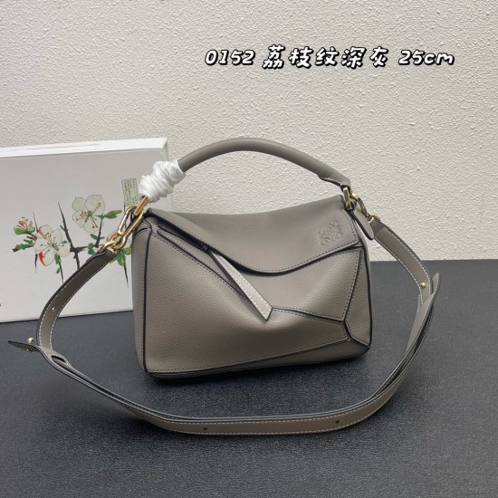 LOEWE bags