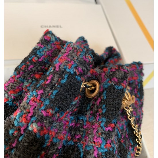 CHANEL BUCKET