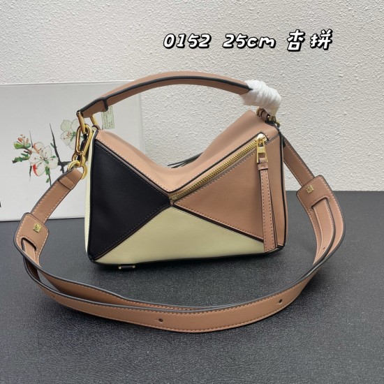 LOEWE bags