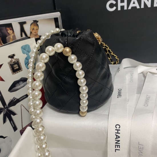 CHANEL BUCKET