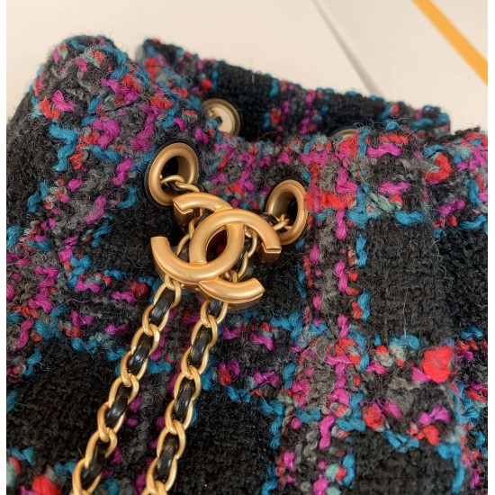 CHANEL BUCKET