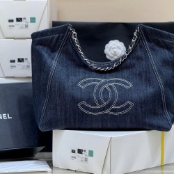CHANEL TOTE SHOPPING BAG