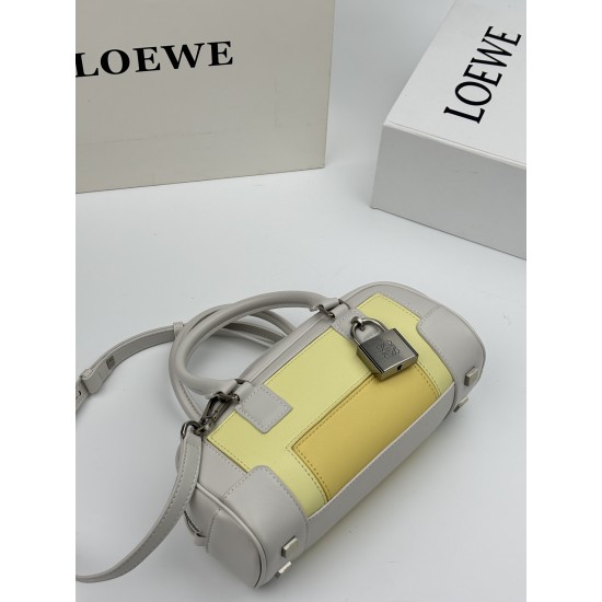 LOEWE bags