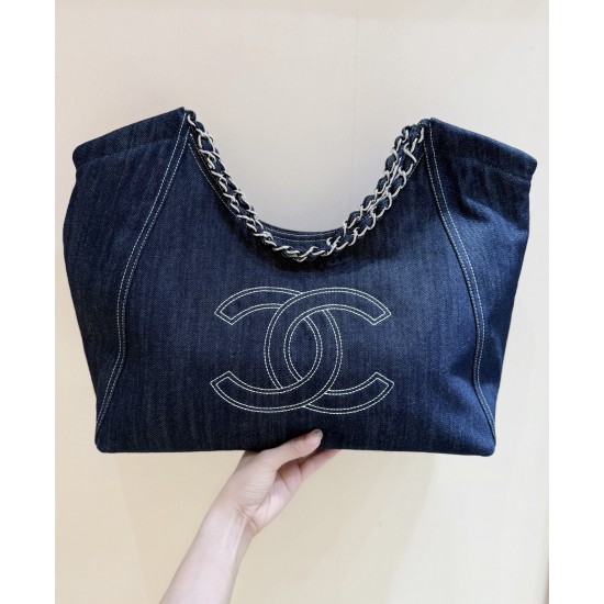 CHANEL TOTE SHOPPING BAG