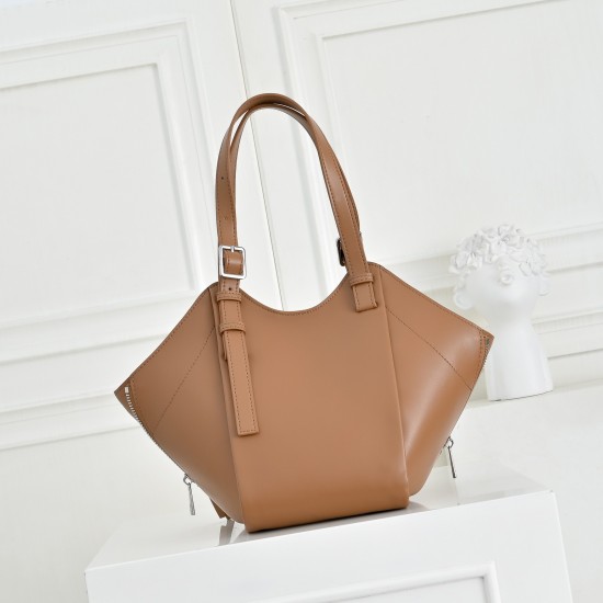 LOEWE bags