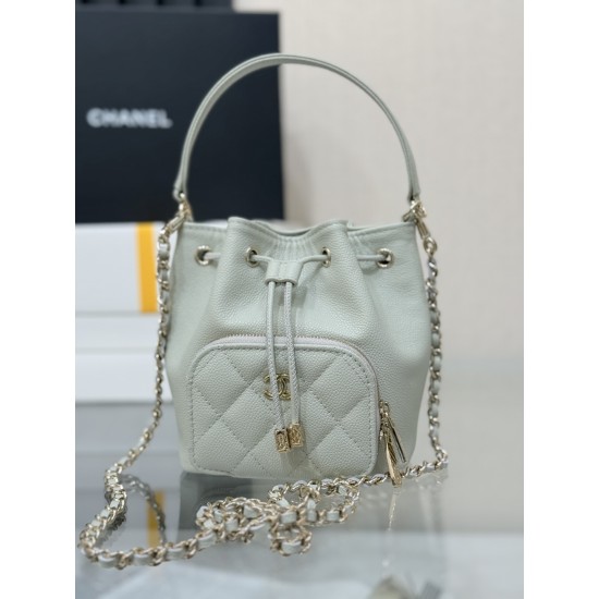 CHANEL BUCKET