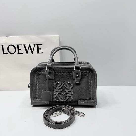 LOEWE bags