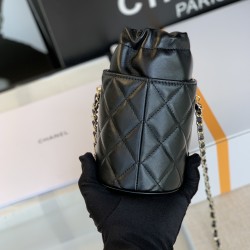 CHANEL BUCKET