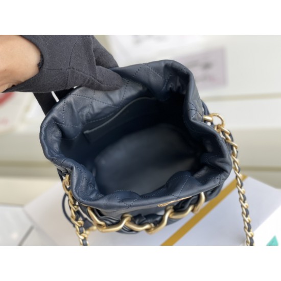 CHANEL BUCKET