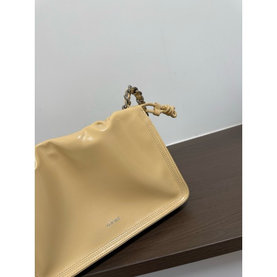 LOEWE bags