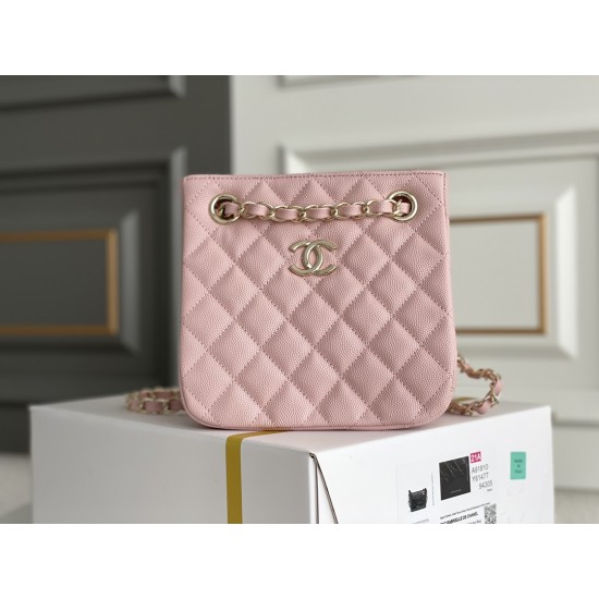 CHANEL BUCKET